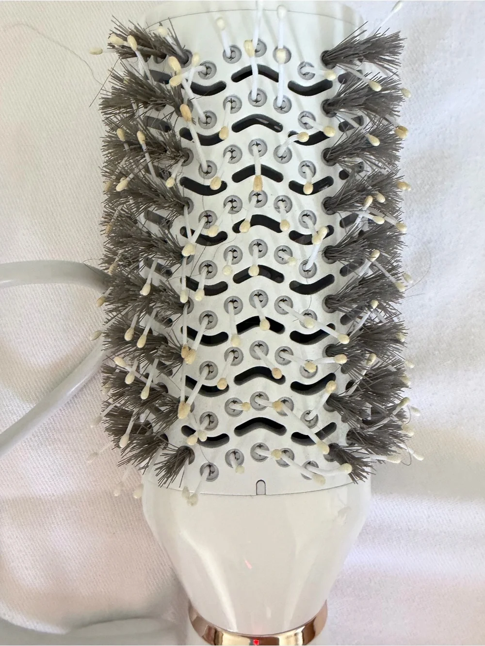 T3 White and Rose Gold Hot Air Styling Brush